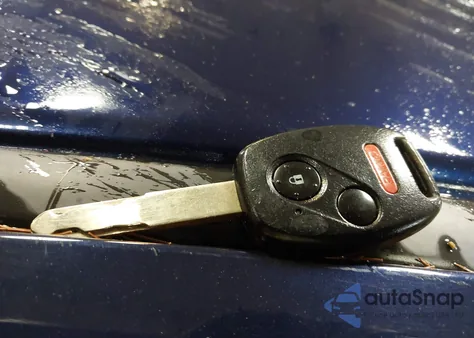 2016 Honda Odyssey Lx z USA, uszkodzony, nr VIN 5FNRL5H2XGB093428